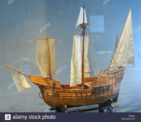 Caravel Ship Stock Photos & Caravel Ship Stock Images - Alamy