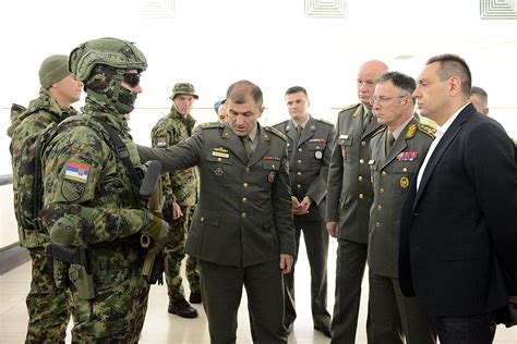 New uniforms for the members of the Serbian Armed Forces presented ...