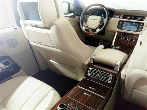 Top 5 luxury SUVs of the year | InterPlex Transportation Blog