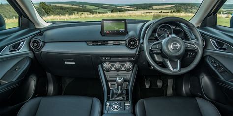 Mazda CX-3 Interior & Infotainment | carwow