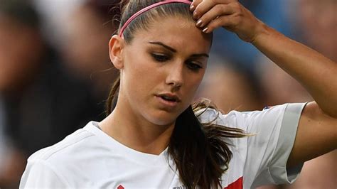 Hottest Female Soccer Players: Most Beautiful Female Footballers In The ...