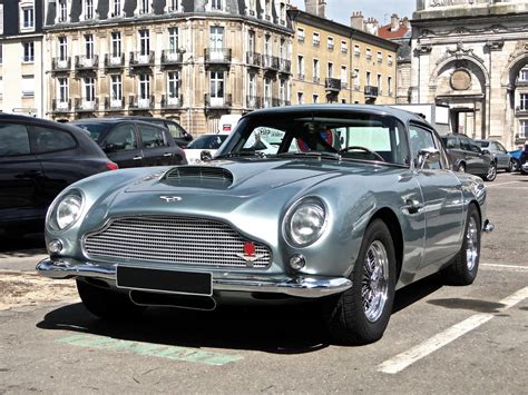 10 classic Aston Martin cars from motoring history | London Evening ...