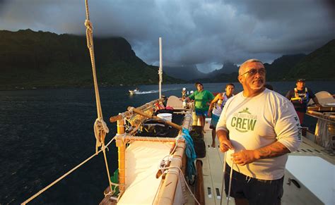 hokulea-crew-connects1 - Ke Ola Magazine