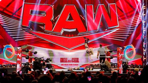 WWE Hall Of Famer Set For May 8 Raw - WrestleTalk