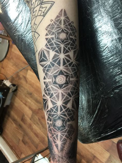 Geometric dotwork tattoo. | Tattoos, Tattoo artists, Geometric tattoo