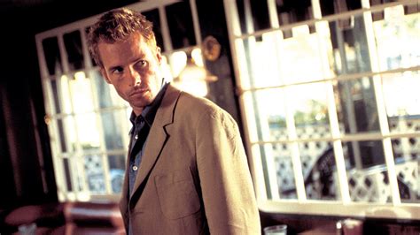 Christopher Nolan's Memento and the Inescapable Labyrinth