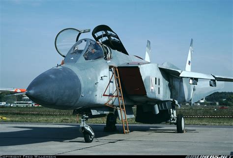 Yakovlev Yak-141 (Yak-41) - Russia - Navy | Aviation Photo #2253634 ...