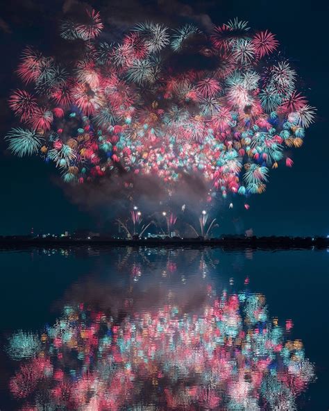 Spectacular Shots of Summer Fireworks Festivals in Japan - Hanabi Taikai