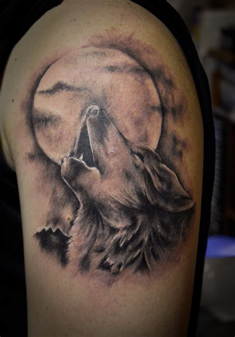 48 Powerful Wolf Tattoo Designs (Tribal, Traditional, & Lone Wolf ...