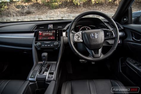 2018 Honda Civic RS Hatch review – PerformanceDrive