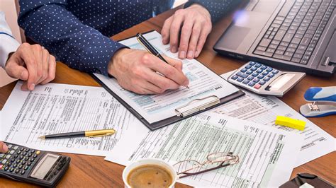 Filing Taxes During A Divorce | Vonder Haar Law Offices