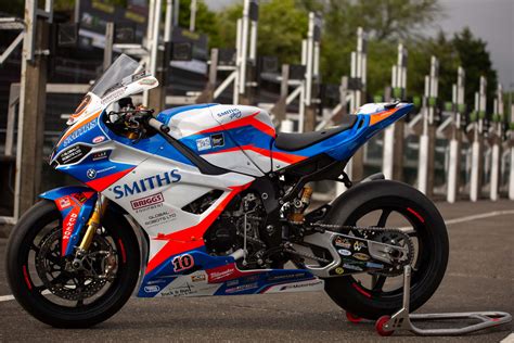 Peter Hickman’s BMW S1000RR IOMTT Race Bike - BMW S1000RR Forums: BMW ...