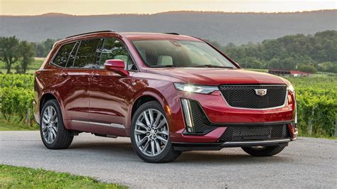 2022 Cadillac XT6: Choosing the Right Trim - Autotrader