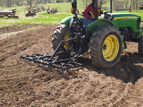 Field Cultivator for Aeration and Preparation | Tri-L Manufacturing