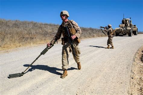 Combat engineers test their metal > I Marine Expeditionary Force > News ...