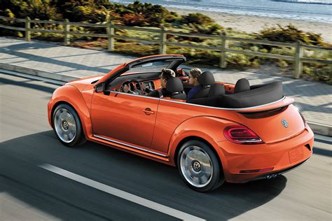 2019 Volkswagen Beetle Convertible SE | Larry Roesch Volkswagen ...