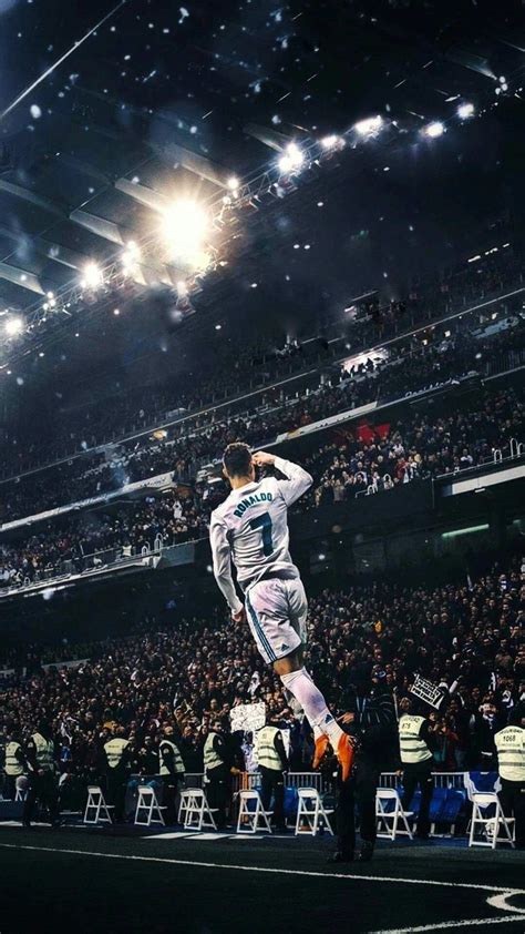 Ronaldo Jump Wallpapers - Wallpaper Cave