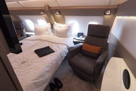 The Best Ways to Book Singapore Airlines First Class - The Points Guy