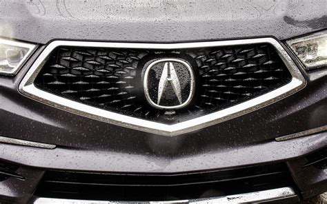 New Acura MDX Sport Hybrid exhibits poise, refinement - CNET