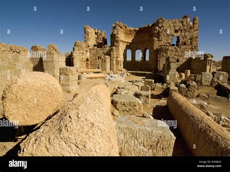 Ruins of Resafa (known in Roman times as Sergiopolis), Assyrian period ...