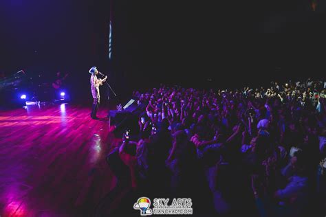 [Photo] Sparkling Night at Yuna Live In Malaysia 2015 | KLCC Plenary ...