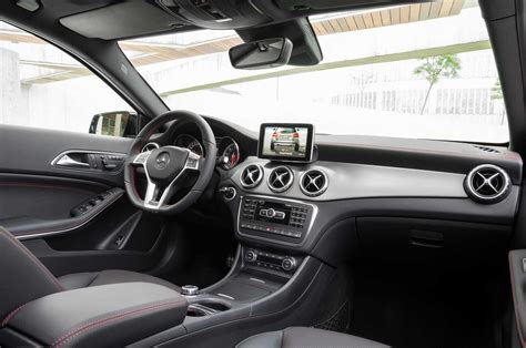 Mercedes Benz Gla 200 Cdi Sport Interior Image Gallery, Pictures, Photos