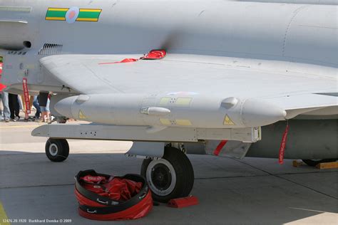 Aviation Images - Eurofighter EF2000 Typhoon Walkaround Gallery