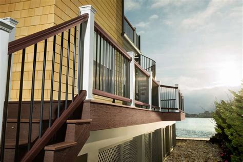 Deck Railing Ideas Picture Gallery | Trex