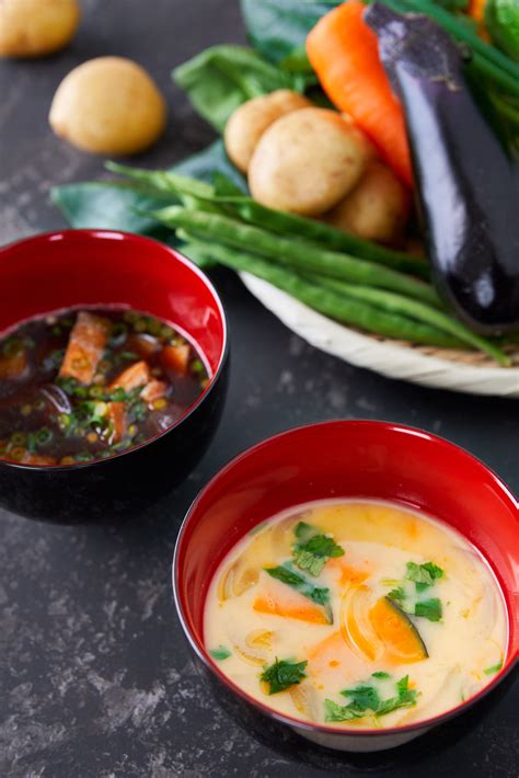 How to Make Miso Soup - 3 Easy Miso Soup Recipes