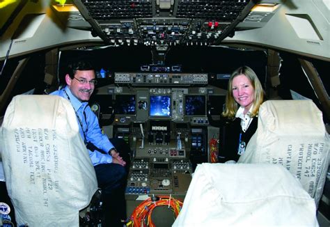 Cool Jet Airlines: boeing 747-8 cockpit