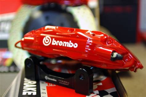 Brembo Readies Carbon Ceramic Brake Discs for Passenger Cars ...