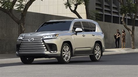 New 2024 Lexus LX Eye-catching Design Speculation - Car Geeks