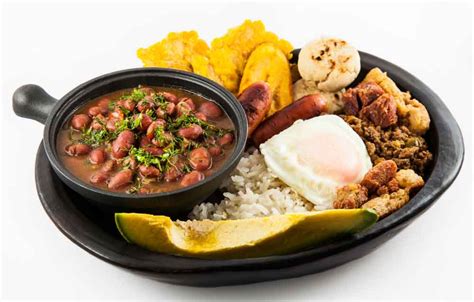 Bandeja Paisa, Digging into Colombia's National Dish