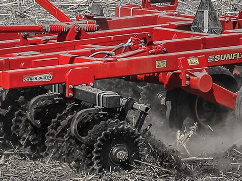 6610 Single-Section Vertical Tillage | Sunflower Tillage Tools