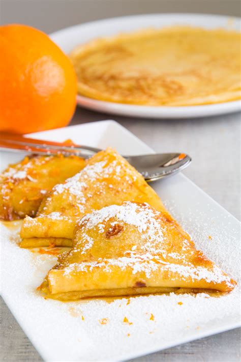 CREPES SUZETTE RECIPE & HISTORY - all you need to know!