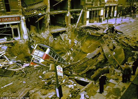 Colour pictures revealed of London blitz from Nazi bombers in World War ...