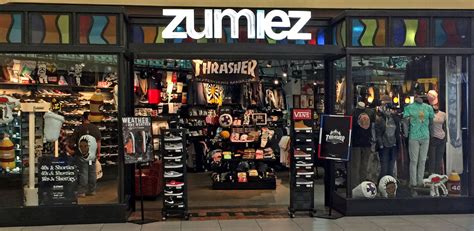 Zumiez - Valley Plaza Mall in Bakersfield, CA | Zumiez