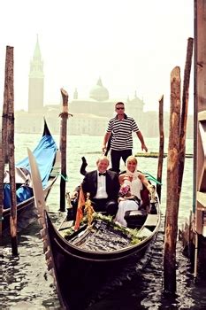 Symbolic wedding in Venice, Venetian gondola wedding