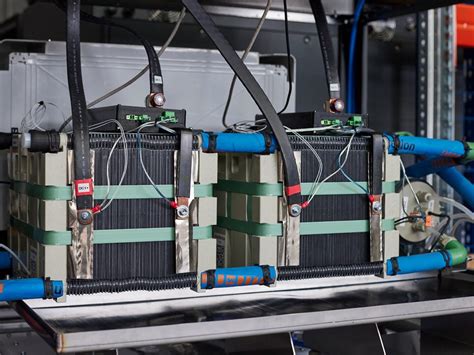 New stack design for cheaper redox flow batteries – pv magazine ...