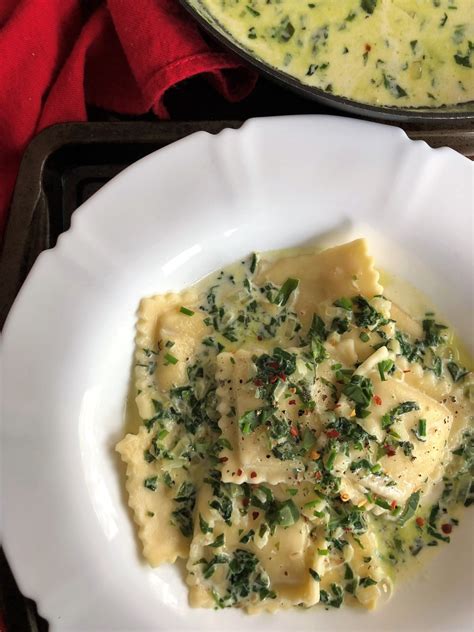 Ravioli in Creamy Garlic and Spinach “White” Sauce - The Kitchen Docs