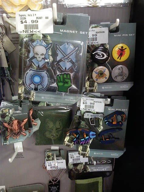 Halo 3 merchandise (pins, buttons, magnets, stickers) | Flickr