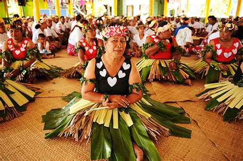 tuvalu.jpg 2,048×1,363 pixels | Table decorations, Celebrities, Decor