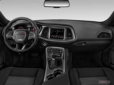 Dodge Challenger 2022 Hellcat Interior