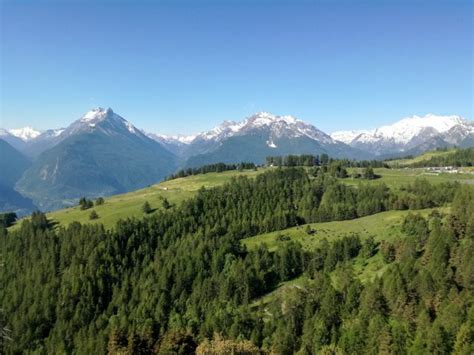 Self-guided Aosta Valley Hiking Tour (Italy)