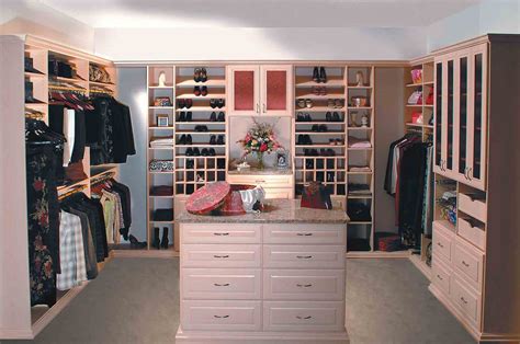 Luxury Walk In Closet Systems | Dandk Organizer