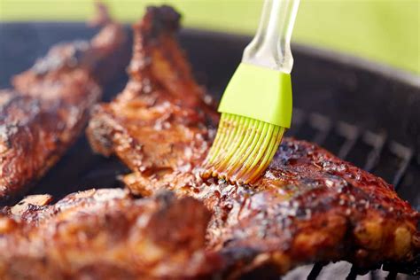 How To Clean A Basting Brush - Foods Guy