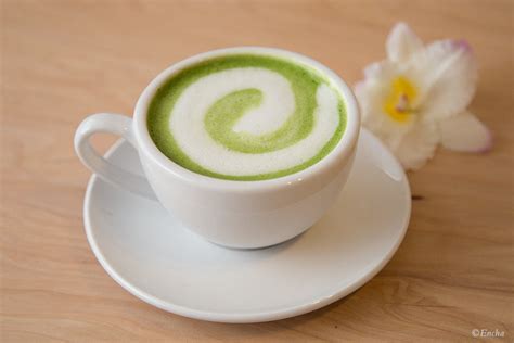 Matcha Latte Recipe: Home-made Encha zen swirl organic almond matcha ...