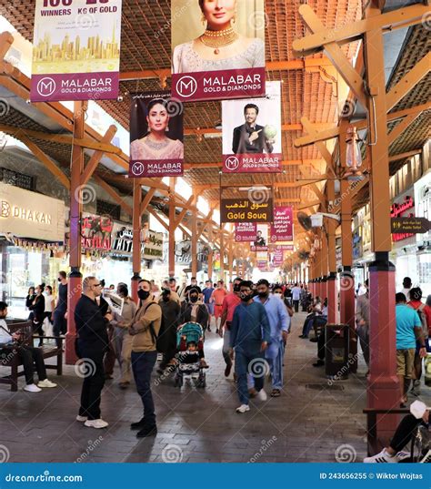 Gold souk market in Dubai editorial image. Image of dubai - 243656255