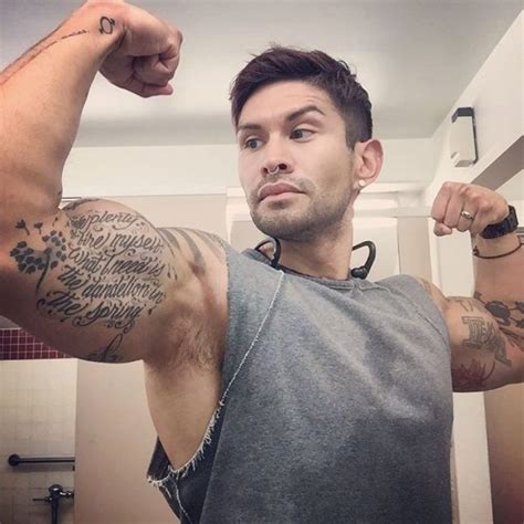 Tatouage Biceps