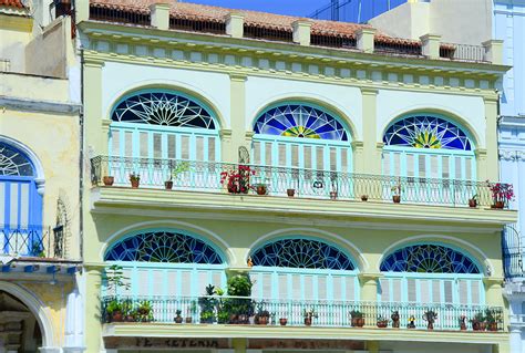 Cuba Rhythm and Views Tour | Cuban Architecture & Historic Preservation